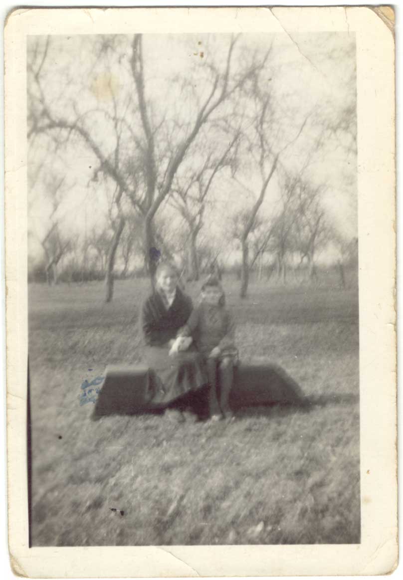 01-022.jpg (55524 bytes)